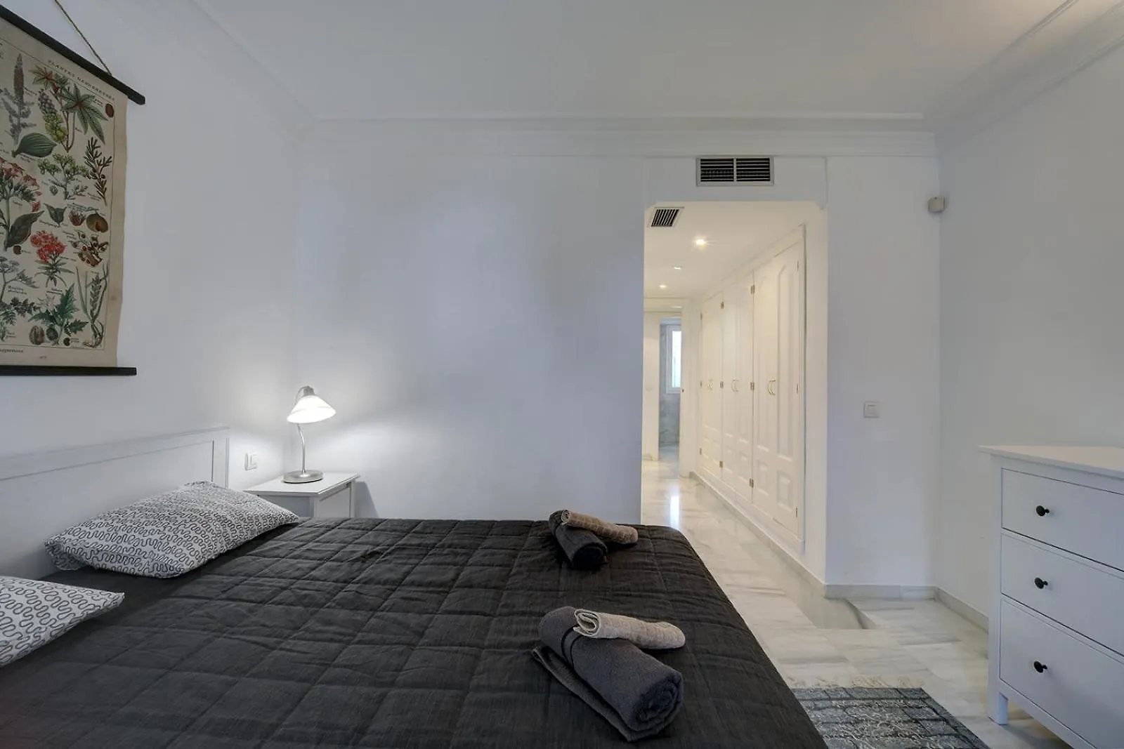 Beatiful Newly Renovated 3 Bedroom Marbella